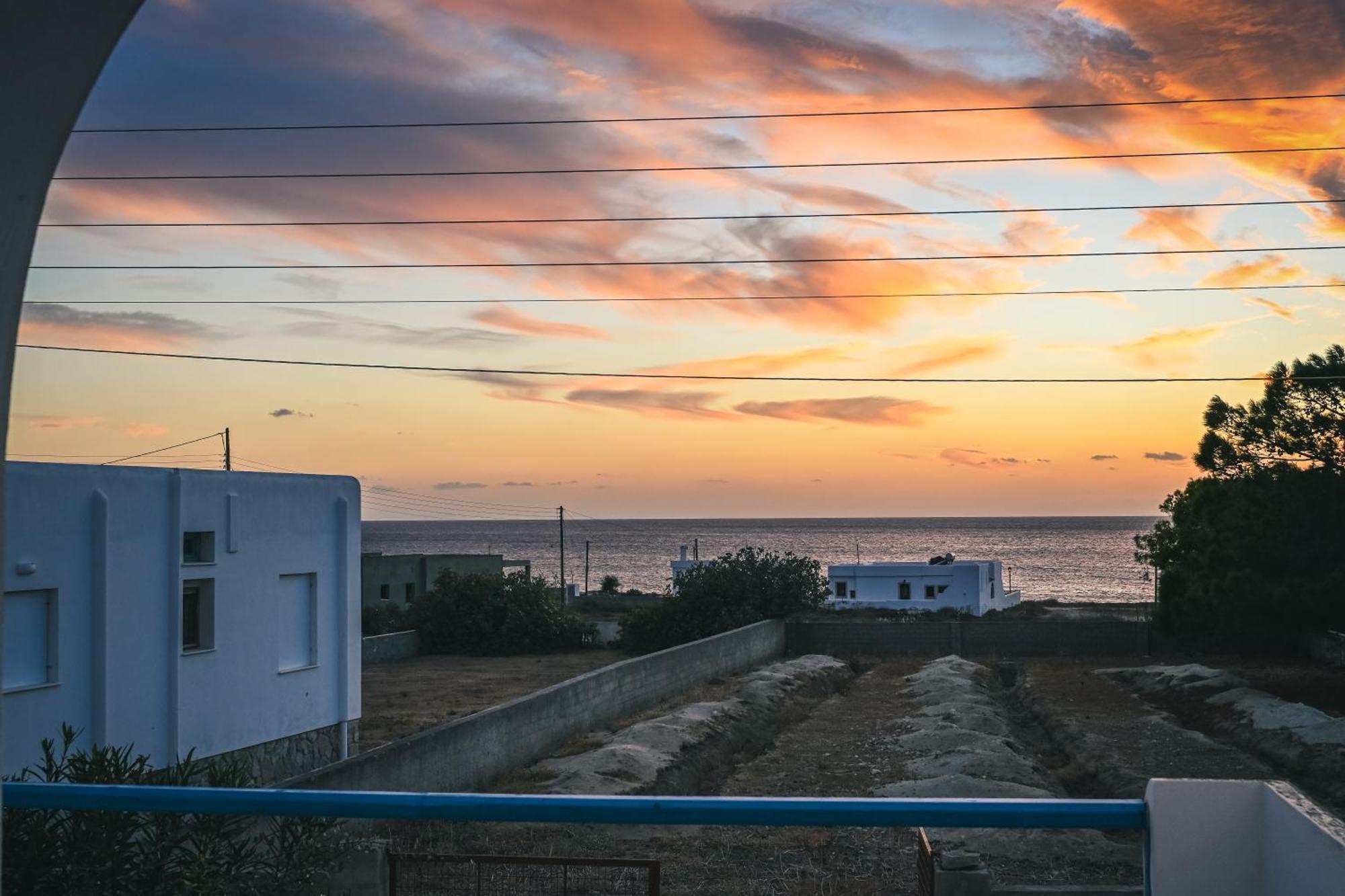 Апартаменты Naxos Is The Way Кастраки Экстерьер фото