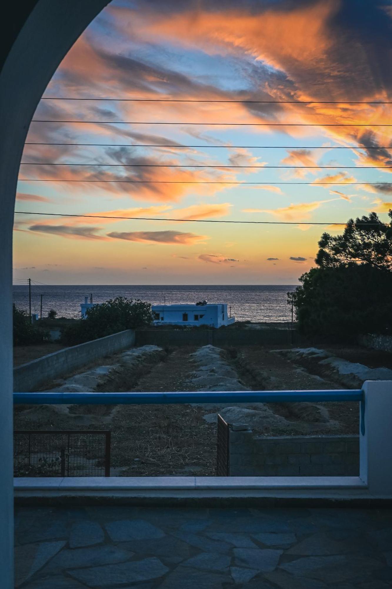 Апартаменты Naxos Is The Way Кастраки Экстерьер фото